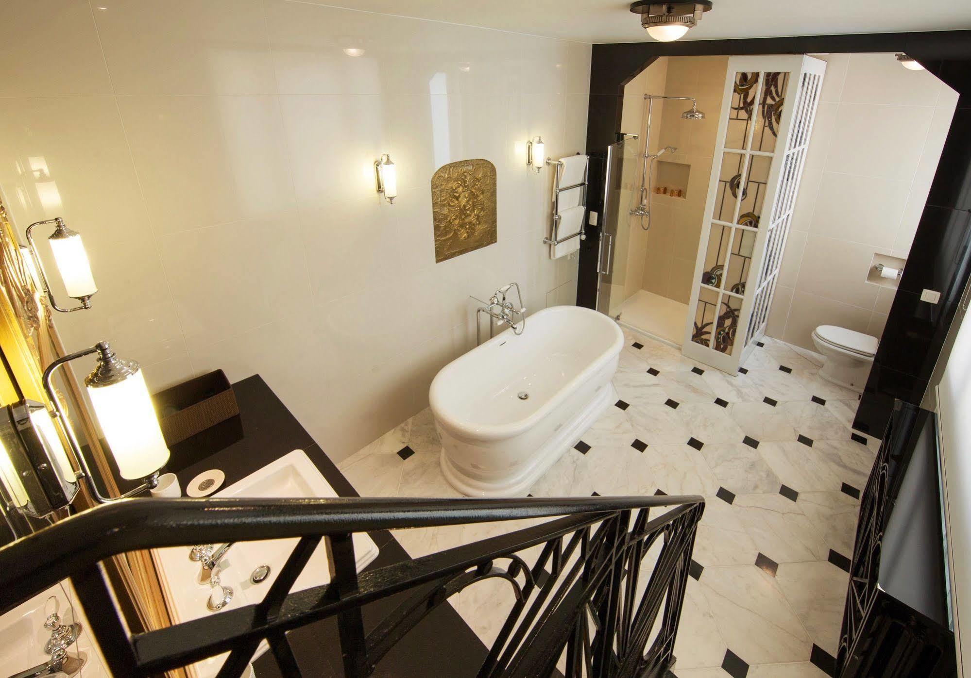 Bed and Breakfast Louise Sur Cour Saint-Gilles Exterior foto